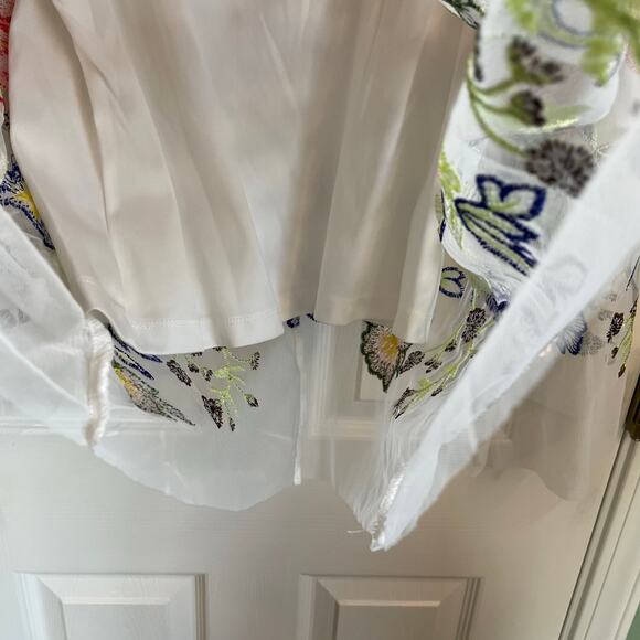Marc Bouwer NWOT Mesh Embroidered Floral Blouse Colorful Sz M Flare Sleeves Boho - Picture 5 of 11
